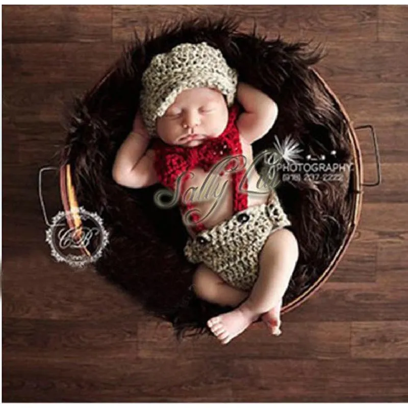 Knitted Newborn Suspender Pants